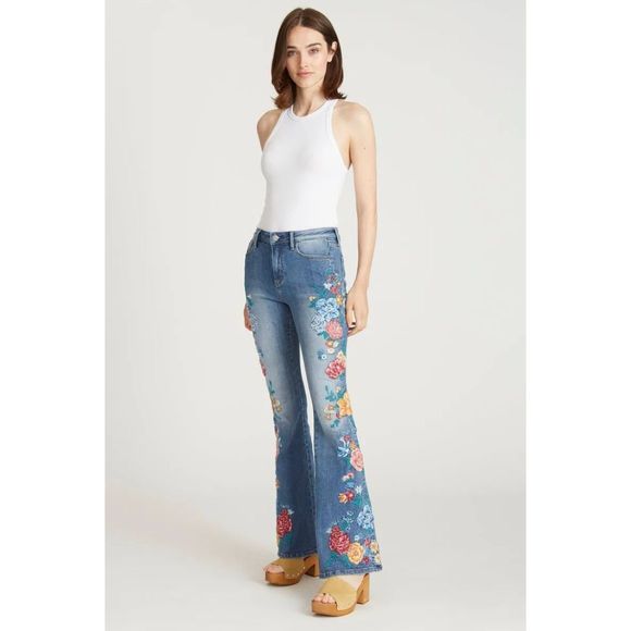 DRIFTWOOD Denim - NWT Driftwood- Farrah Flare - Honey Suckle Size 26